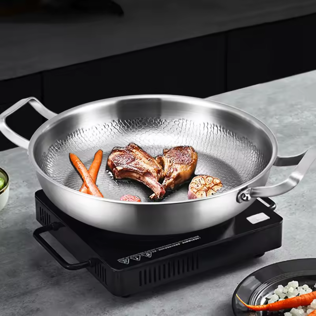 Titan-Sautépfanne mit zwei Griffen